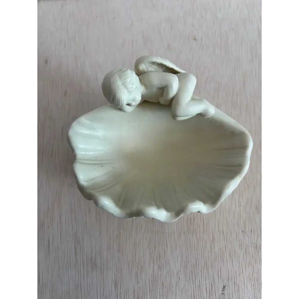 Vintage Cherub Angel Shell Soap Dish Ceramic White Conch Vanity Sink